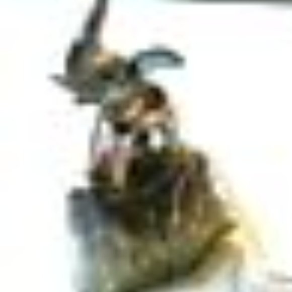 #6 GLASS BLOWN ELEPHANT COVERED IN 24 KARAT GOLD ON TOP OF AMETHYST SOG GALLERY - Picture 10 of 11